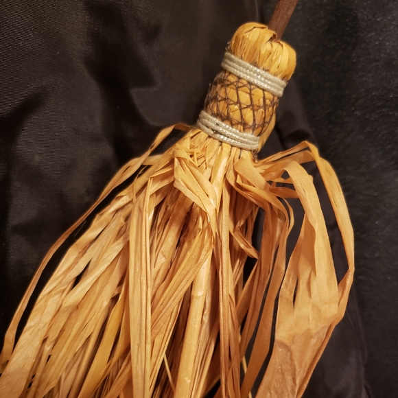 Franklin Mint Wicked Witch of the West  Porcelain Doll - Picture 11 of 12